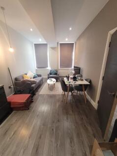Lounge T202503141219.jpg