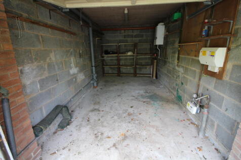Garage T202505081059.jpg
