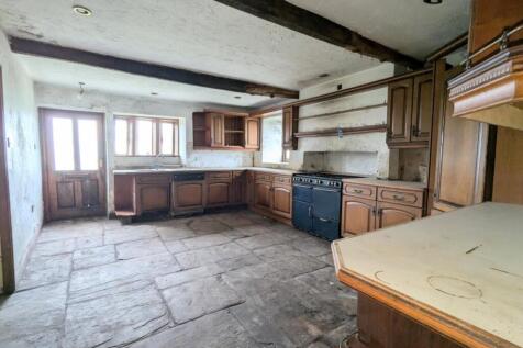 KITCHEN 1 T202501241627.jpg