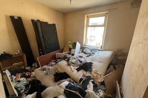 Bed1 T202505201415.jpg