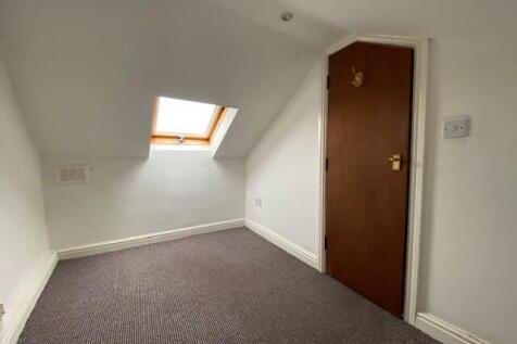 LOFT ROOM ONE T202506131209.jpg