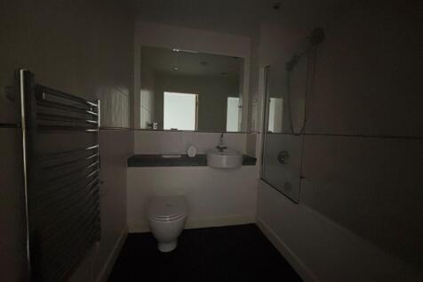 Bathroom T202507011601.jpg