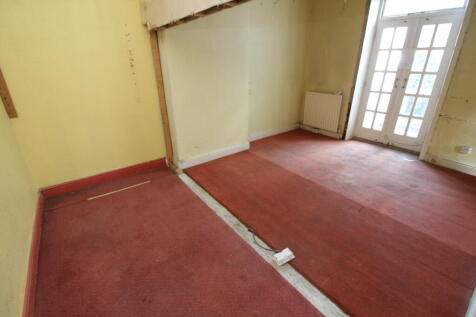 Bedroom 2 T202507251125.jpg