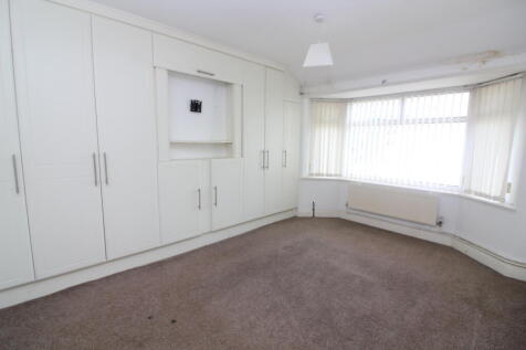 Bedroom 1 T202508071644.jpg
