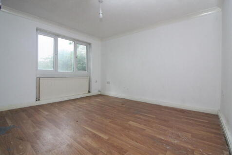 Lounge T202508071637.jpg