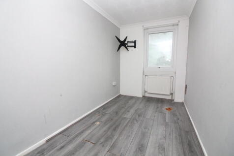 Bedroom 2 T202508071637.jpg