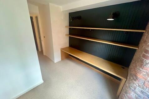 Bed2 T202505281058.jpg