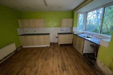 KITCHEN T202508221234.jpg