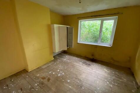 BEDROOM TWO T202508221234.jpg