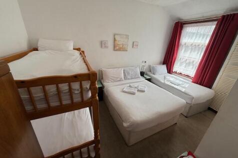 Bed 2 T202508261024.jpg