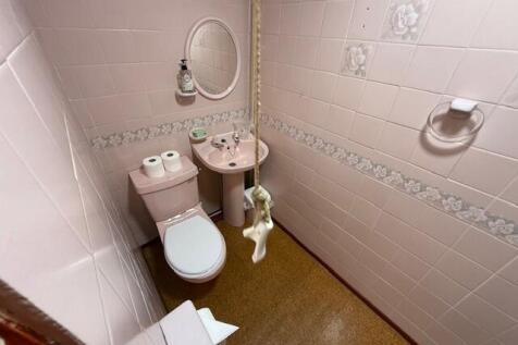 Ensuite 2 T202508261024.jpg