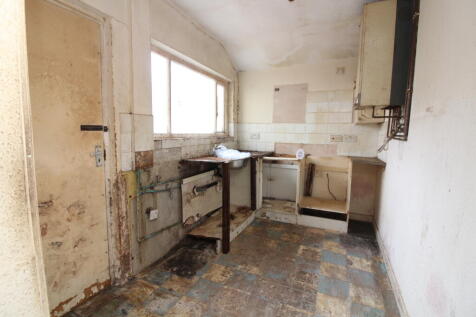Kitchen T202508291643.jpg