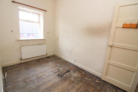 Bedroom 2 T202508291643.jpg