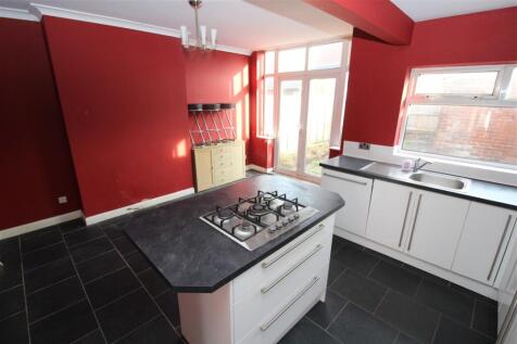 Kitchen 2 T202509031105.jpg