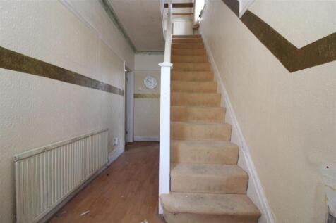 Hallway T202509041231.jpg