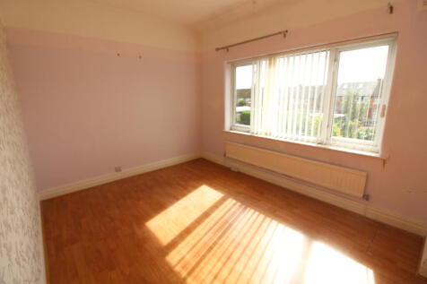 Bedroom 2 T202509121602.jpg
