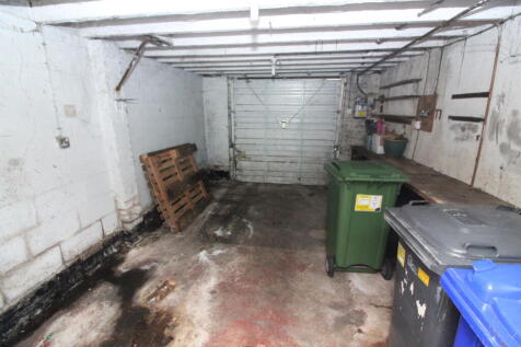 Garage T202509121602.jpg