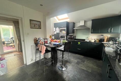 KITCH2 T202509190911.jpg