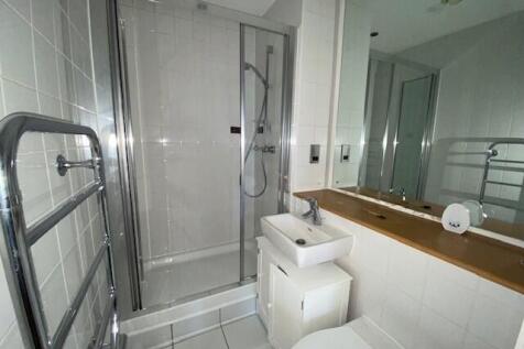 EN-SUITE SHOWER ROOM T202509221436.jpg