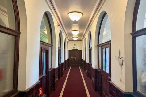 Corridor T202509241430.jpg