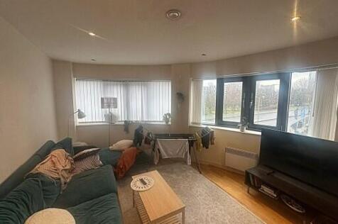 LOUNGE AREA T202510031328.jpg