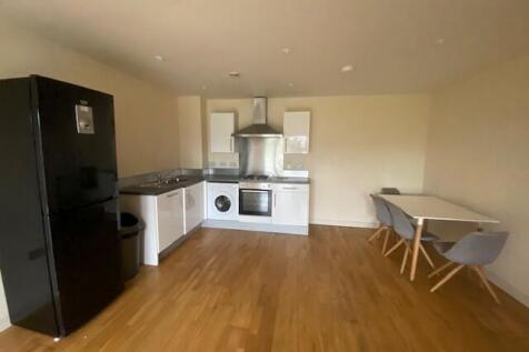 KITCHEN 2 T202510031406.jpg