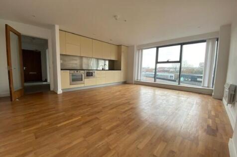 Lounge 1 T202511061340.jpg