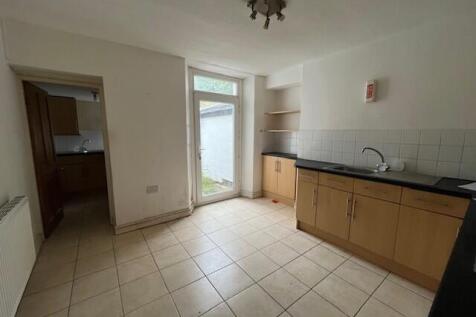 Kitchen T202509221419.jpg