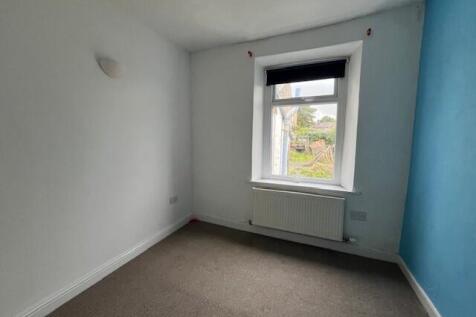 Bedroom T202509221419.jpg