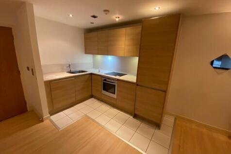 Kitchen 2 T202510201627.jpg