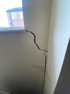 Crack 4 T202510231634.jpg