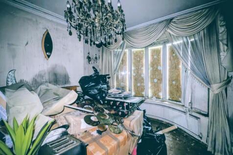 Living Room T202510241554.jpg