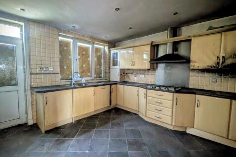 Kitchen 2 T202510241554.jpg