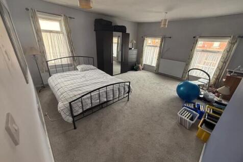 Bed1 Pic 2 T202511051040.jpg