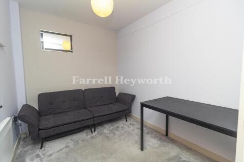 Bedroom 2 T202511051115.jpg