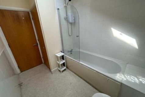 Bathroom T202511061506.jpeg