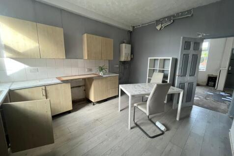 Kitchen T202510241629.jpg