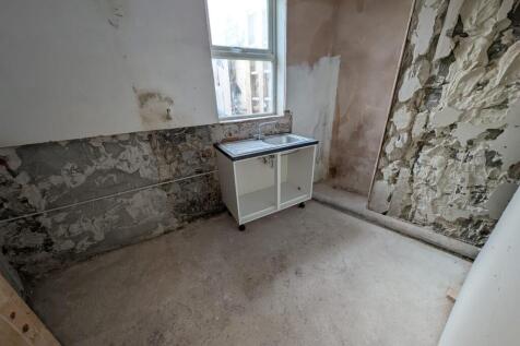 WhatsApp Image 2025-10-24 At 13.46.35 005419e5 T202510281011.jpg