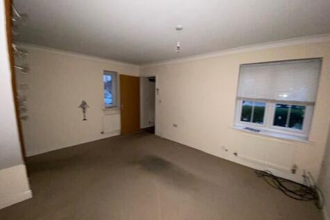 Lounge 2 T202511191039.jpg