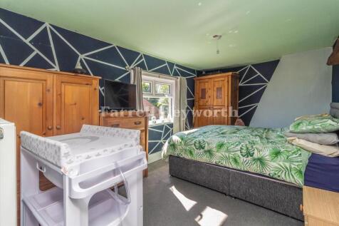 Bed 2 T202511191527.jpg