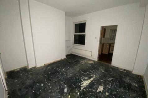 Dining Room T202511201649.jpg