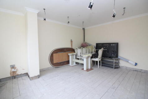 Lounge 1 T202510161111.jpg