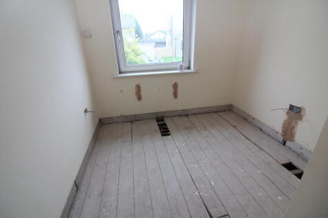 Bedroom 4 T202510161111.jpg