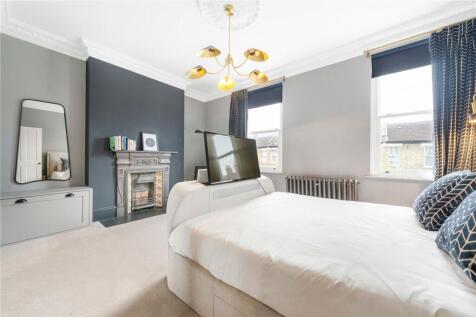 Double Bedroom 1 P1