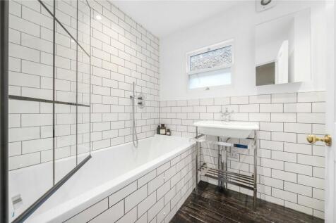 Bathroom 3 P1