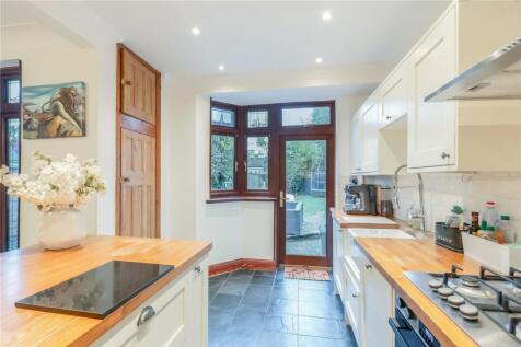 Kitchen Part Three