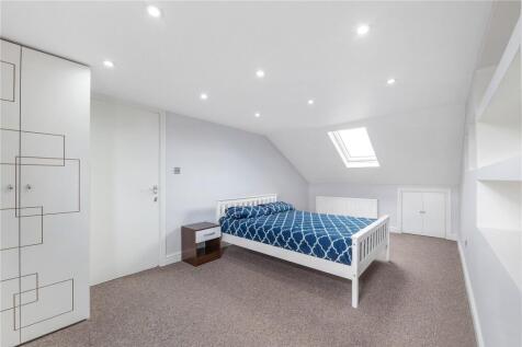 Bedroom 1 P1
