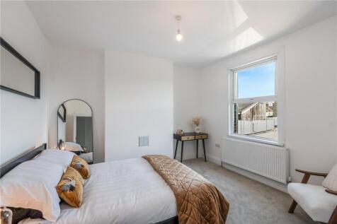Double Bedroom 2 P1