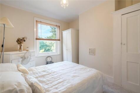 Bedrooom 4