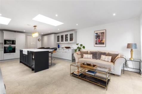 Kitchen Reception